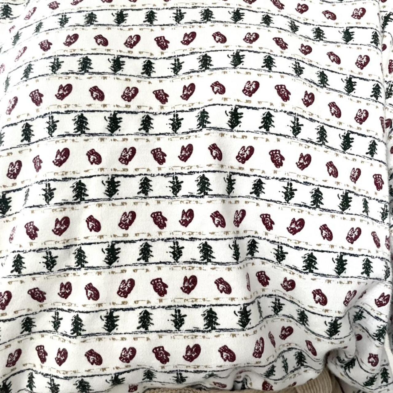 Croft & Barrow Women's White and Red Jumper