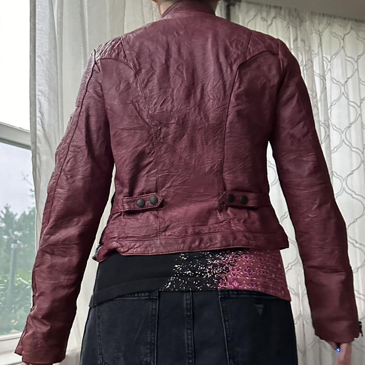 Levi's Women's Burgundy and Red Jacket