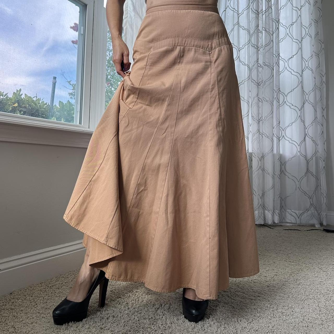 Women's Tan Skirt