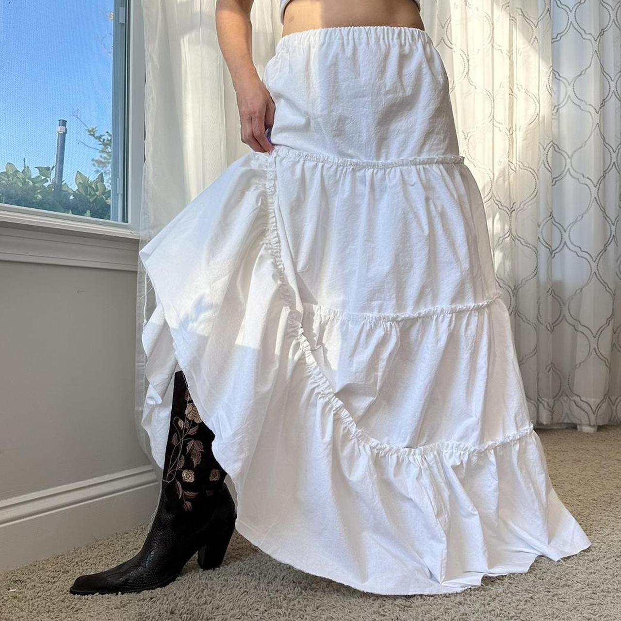 Women's White Skirt