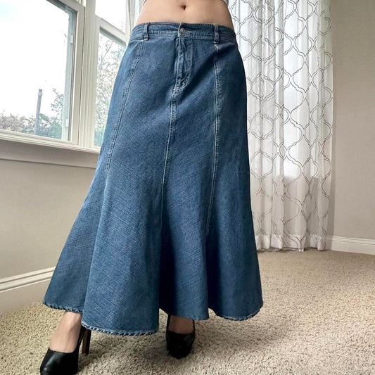 Women's Blue Skirt