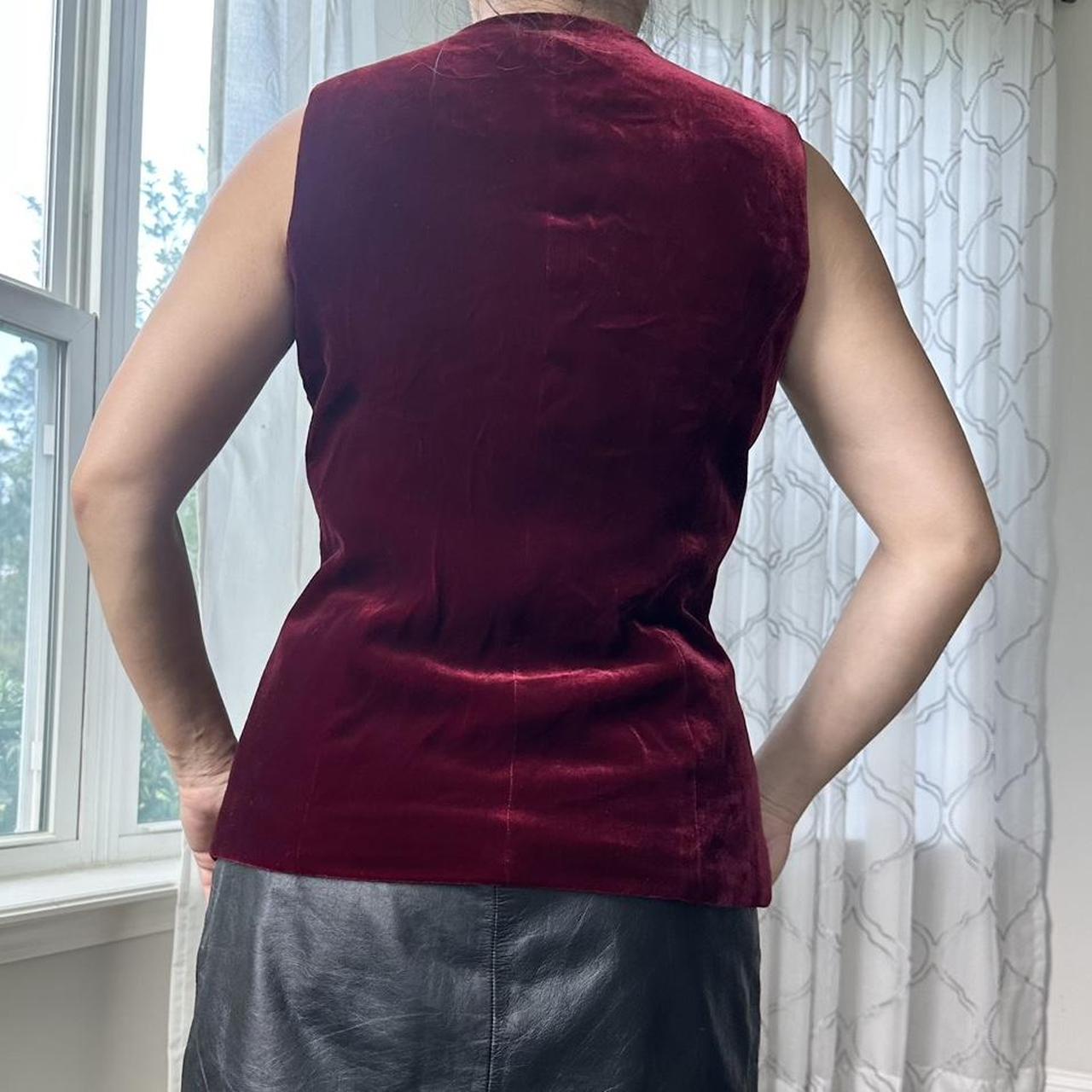 Ann Taylor Women's Burgundy Gilet