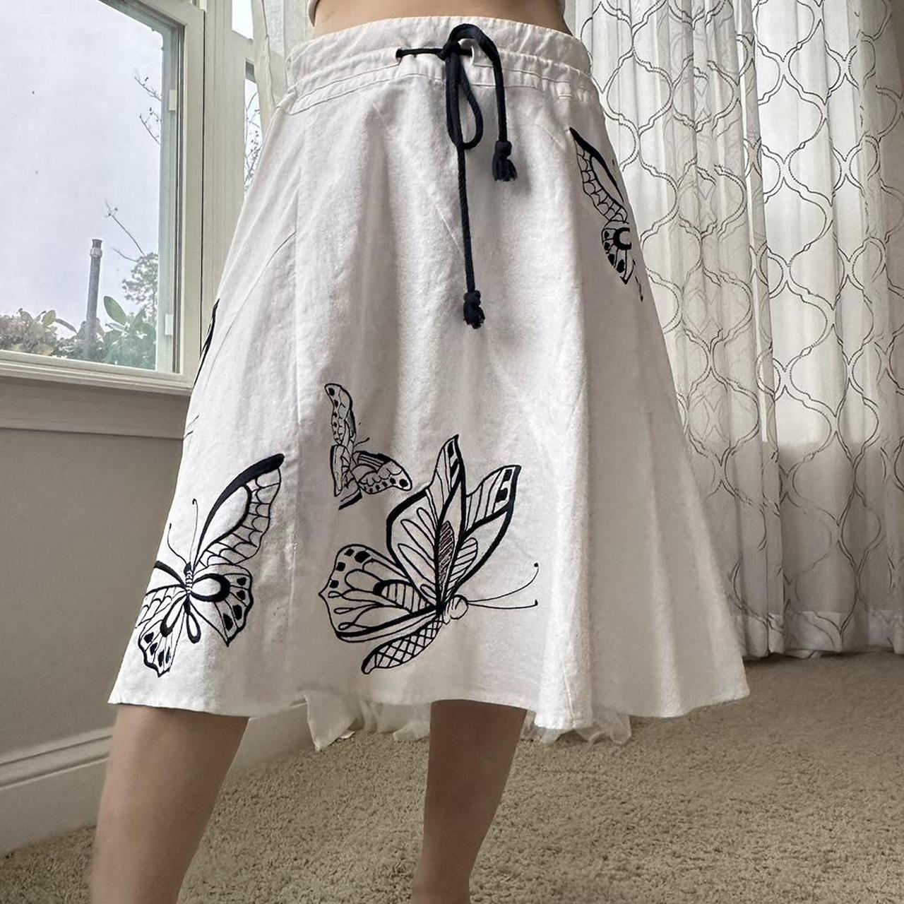 Women's White and Navy Skirt