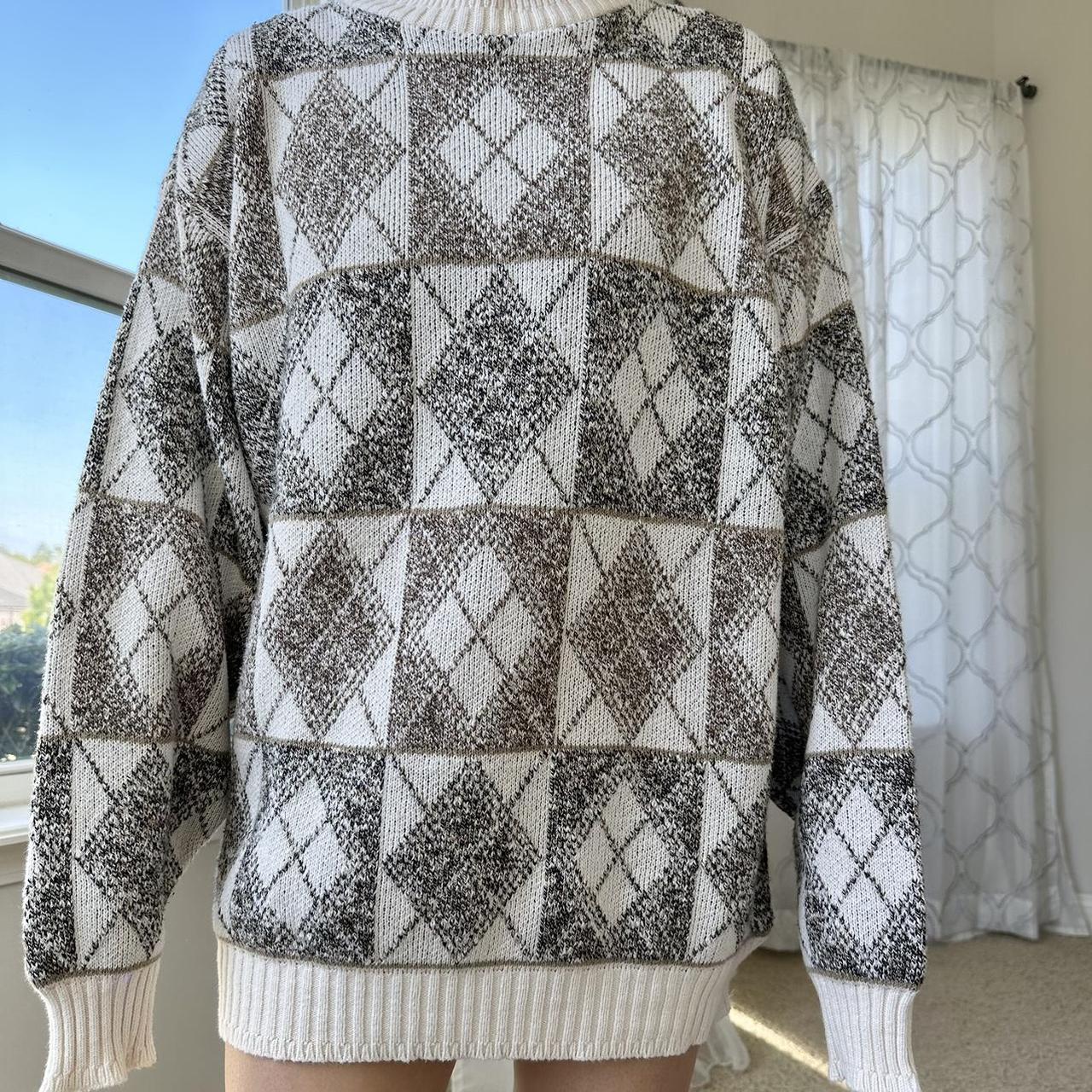 Bill Blass Women's Cream and Brown Jumper